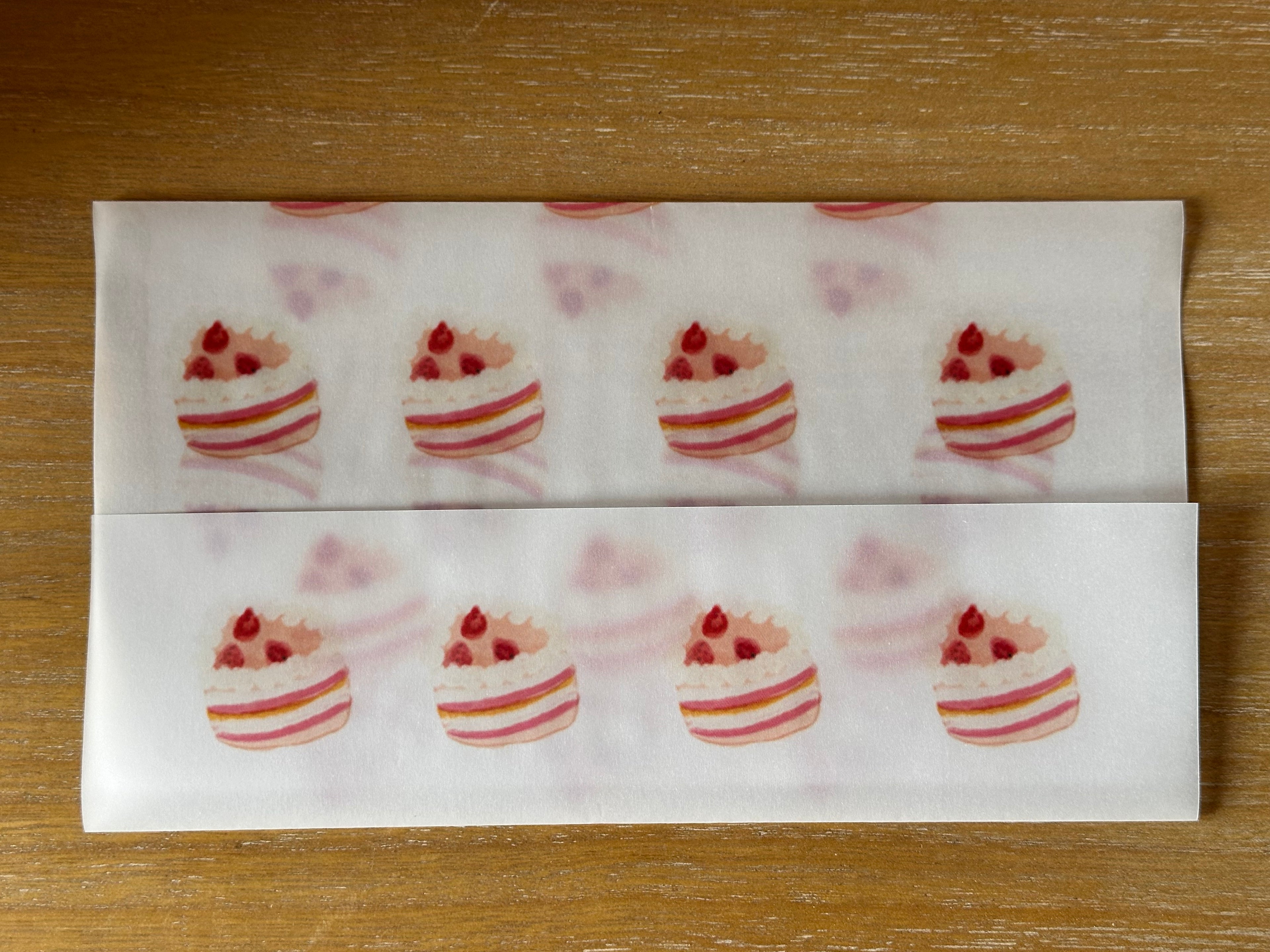envelope: cream and strawberry cake