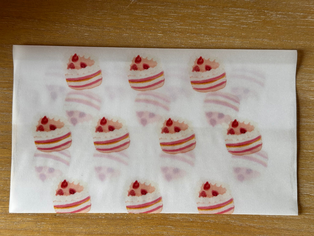 envelope: cream and strawberry cake